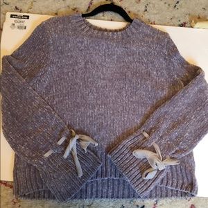 Cropped lavendar sweater!